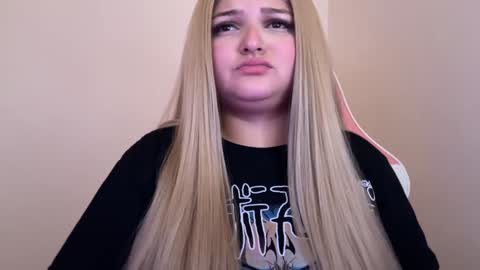 Amandha online show from 02/01/25, 07:34