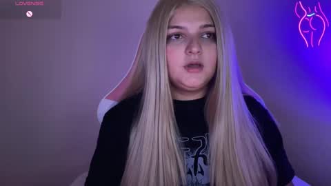 Amandha online show from 02/18/25, 09:09