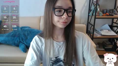 Snapshot of amaneli chatting on 01/05/25, 11:15 Mila online show from 01/05/25, 11:15