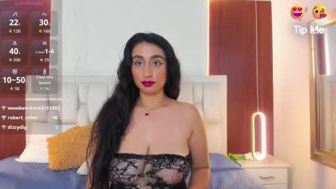 Snapshot of amara18_ chatting on 04/24/26, 08:00 amara18_ online show from 04/24/26, 08:00