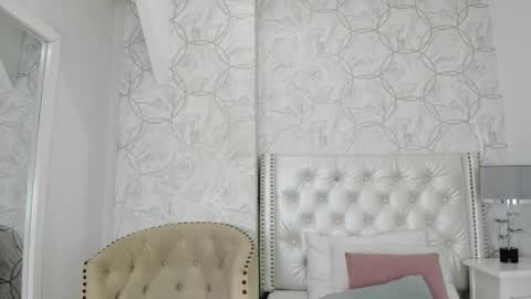 amara_rousse online show from 09/20/25, 11:33