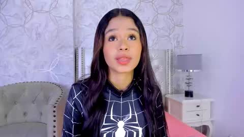 amara_rousse online show from 11/30/25, 11:25