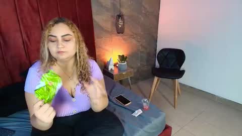 amara_silk_ online show from 03/01/26, 04:36