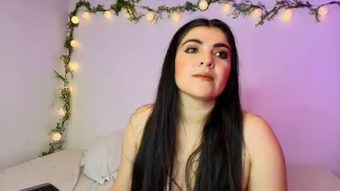 Snapshot of amara_vega chatting on 04/24/26, 10:39 Amara Vega online show from 04/24/26, 10:39