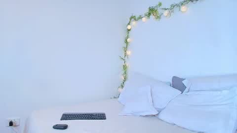 Snapshot of amara_vega chatting on 04/29/26, 05:30 Amara Vega online show from 04/29/26, 05:30