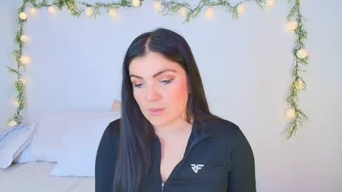 Snapshot of amara_vega chatting on 05/01/26, 06:01 Amara Vega online show from 05/01/26, 06:01