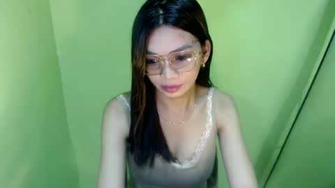 BELLA online show from 06/26/26, 04:06