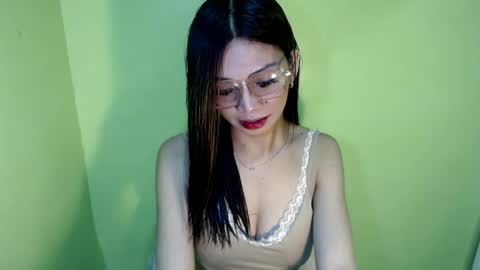BELLA online show from 07/23/26, 01:52