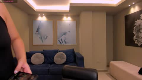 Snapshot of amaradivinex chatting on 02/28/26, 11:44 Amara Di online show from 02/28/26, 11:44