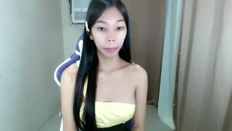 Snapshot of amarah_slut chatting on 05/01/26, 02:43 Amarah online show from 05/01/26, 02:43