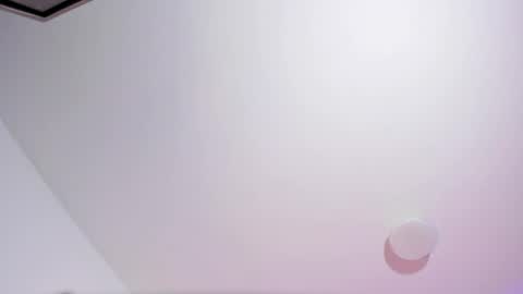Snapshot of amaralewis chatting on 05/18/26, 12:44 AMARA online show from 05/18/26, 12:44