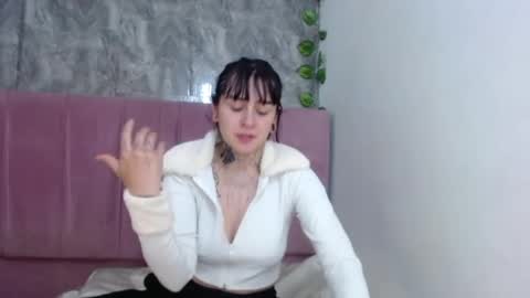 Snapshot of amararose_mar chatting on 07/31/26, 11:48 amararose_mar online show from 07/31/26, 11:48