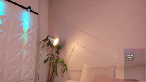    online show from 03/28/26, 07:57