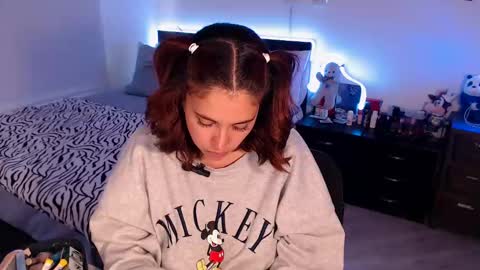 Mila  online show from 01/30/25, 05:39