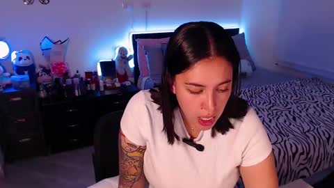 Mila  online show from 02/19/25, 12:03