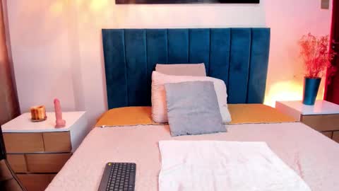 Amara Yasbel online show from 10/21/25, 06:30