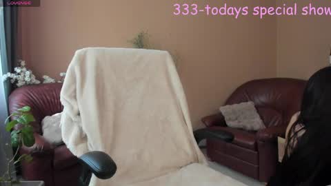 amateur_fitbabex online show from 04/20/26, 05:43