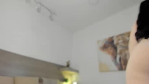 Snapshot of amatiista_12 chatting on 02/15/26, 01:09 A M A T I S T A online show from 02/15/26, 01:09