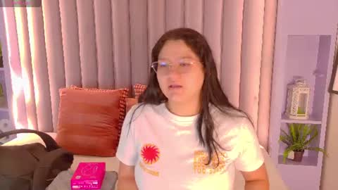 Snapshot of amatistasky__ chatting on 06/18/26, 11:25 AMATISTA online show from 06/18/26, 11:25