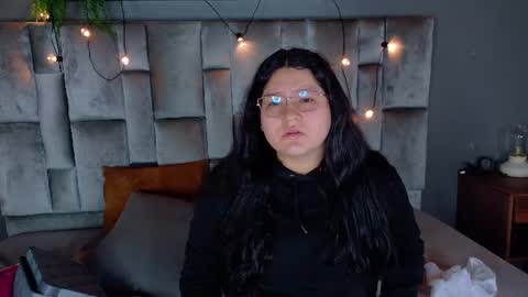 Snapshot of amatistasky__ chatting on 07/02/26, 11:27 AMATISTA online show from 07/02/26, 11:27
