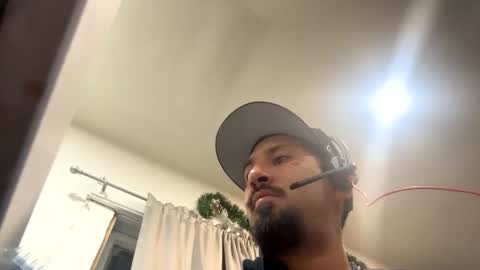 Snapshot of amature59 chatting on 01/16/25, 04:38 Jamesy online show from 01/16/25, 04:38