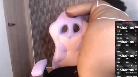 amayaetthan101cm iam MELANIpls say hello I like to chat with you. online show from 01/08/25, 11:10