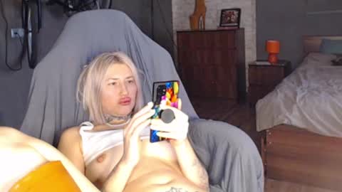 Malina online show from 12/15/24, 10:18