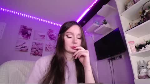 amazing_agness online show from 03/08/25, 08:11