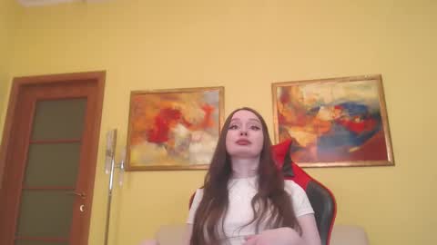 amazing_agness online show from 11/12/25, 08:48