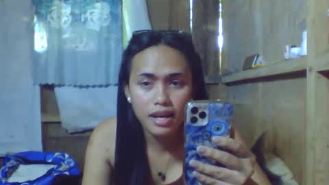 YELLA online show from 12/23/25, 02:42