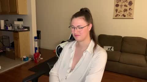 Snapshot of amazon_astrid chatting on 03/25/26, 06:14 amazon_astrid online show from 03/25/26, 06:14