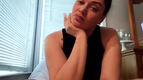 Snapshot of amazonnnnn33 chatting on 01/18/26, 07:06 amazonnnnn33 online show from 01/18/26, 07:06