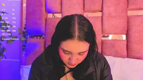   online show from 11/29/25, 02:42