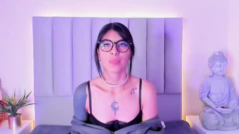 ambar_gh1 online show from 02/20/26, 04:53