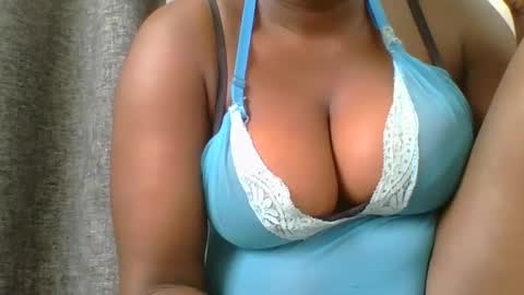 Mia online show from 12/19/24, 08:13