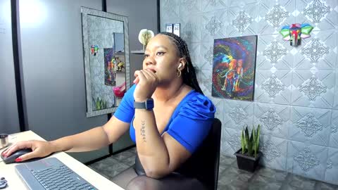 Snapshot of ambar_rose2 chatting on 12/06/24, 01:44 ambar rose2 online show from 12/06/24, 01:44