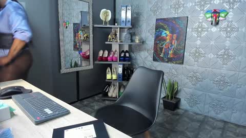 Snapshot of ambar_rose2 chatting on 12/30/24, 09:48 ambar rose2 online show from 12/30/24, 09:48