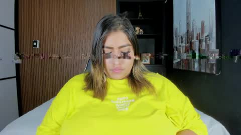Snapshot of ambarbrown_ chatting on 04/26/26, 09:12 Ambar online show from 04/26/26, 09:12