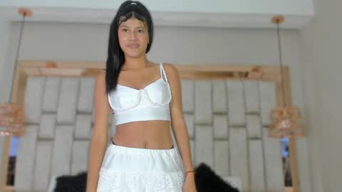 Snapshot of ambardiaz_ chatting on 06/06/26, 12:21 ambar online show from 06/06/26, 12:21