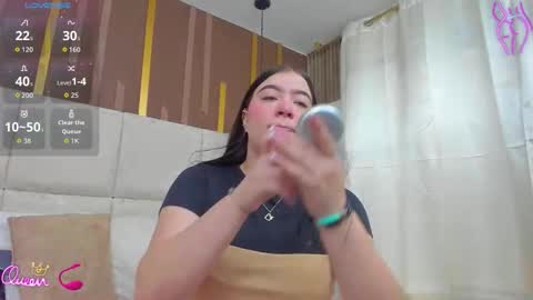 Snapshot of ambargills chatting on 04/11/26, 01:15 AmbarGills online show from 04/11/26, 01:15