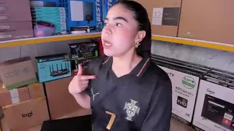 Snapshot of ambarina_ chatting on 07/06/26, 03:03 Ambarina online show from 07/06/26, 03:03