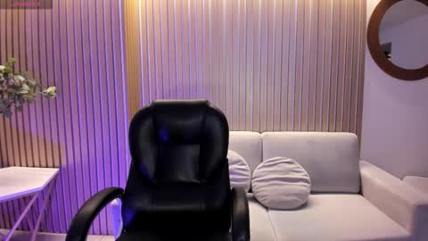 Ambar  online show from 11/27/25, 11:45