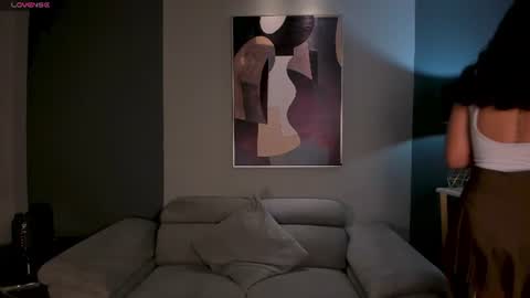 Ambar  online show from 06/15/26, 11:01