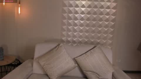 Ambar  online show from 07/18/26, 10:52