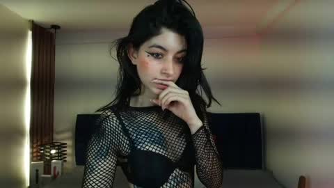 Snapshot of ambarlee_ chatting on 06/06/26, 12:10 AMBAR LEE online show from 06/06/26, 12:10