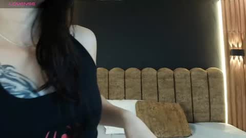Snapshot of ambarlee_ chatting on 06/14/26, 12:07 AMBAR LEE online show from 06/14/26, 12:07