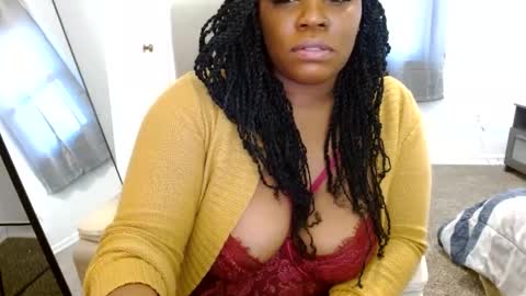 Amoya online show from 02/24/25, 05:42