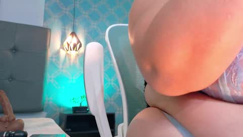 Ambar  online show from 04/14/26, 01:28