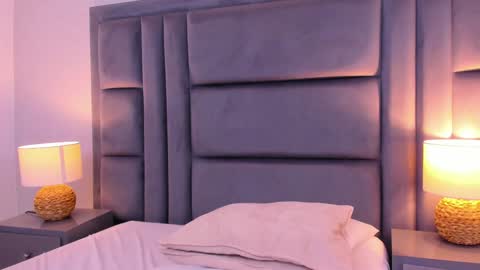 Snapshot of ambarsantany chatting on 12/27/24, 02:47 AmbarSantany  online show from 12/27/24, 02:47