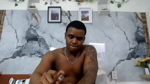 Snapshot of ambeer__rosee chatting on 06/29/26, 06:41 mbr online show from 06/29/26, 06:41